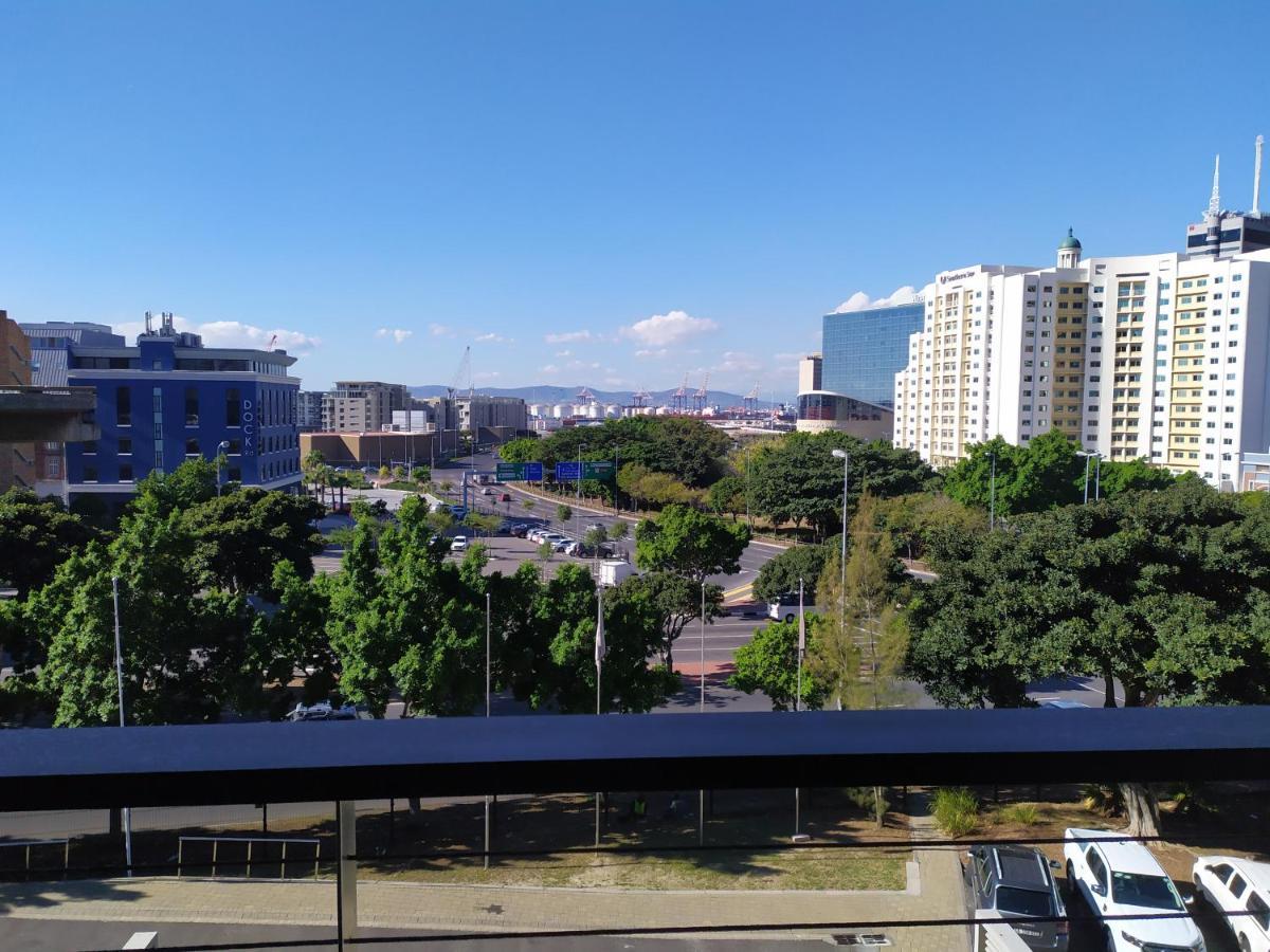- Fully Furnished And Equipped Apartment *