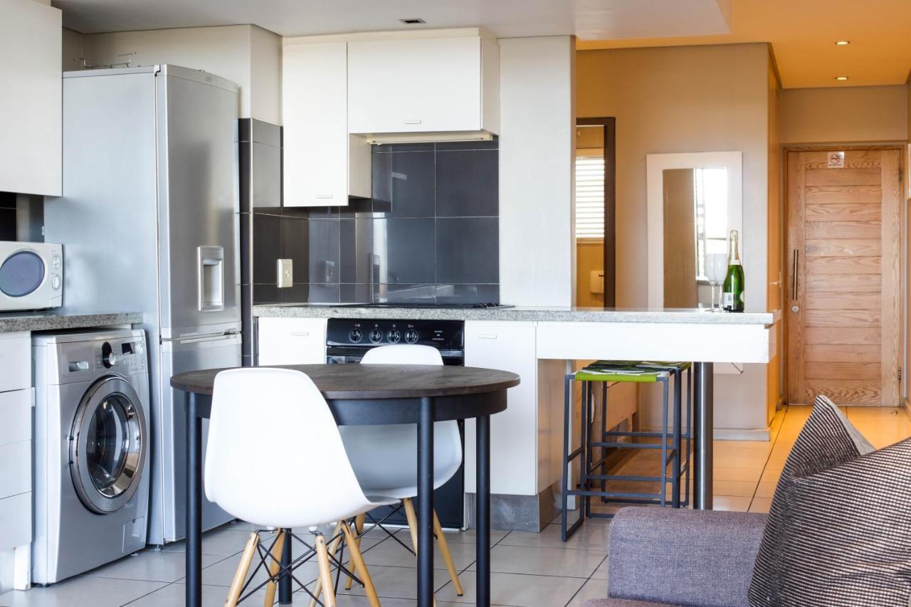 - Fully Furnished And Equipped Apartment Cape Town